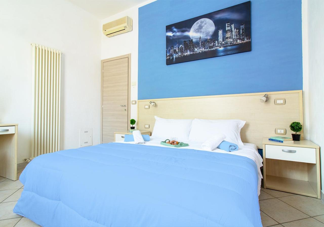 Athena Rooms - Parcheggio Privato Bolonha Exterior foto