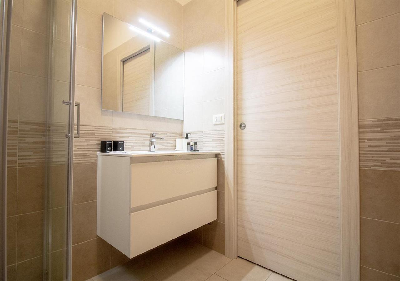 Athena Rooms - Parcheggio Privato Bolonha Exterior foto