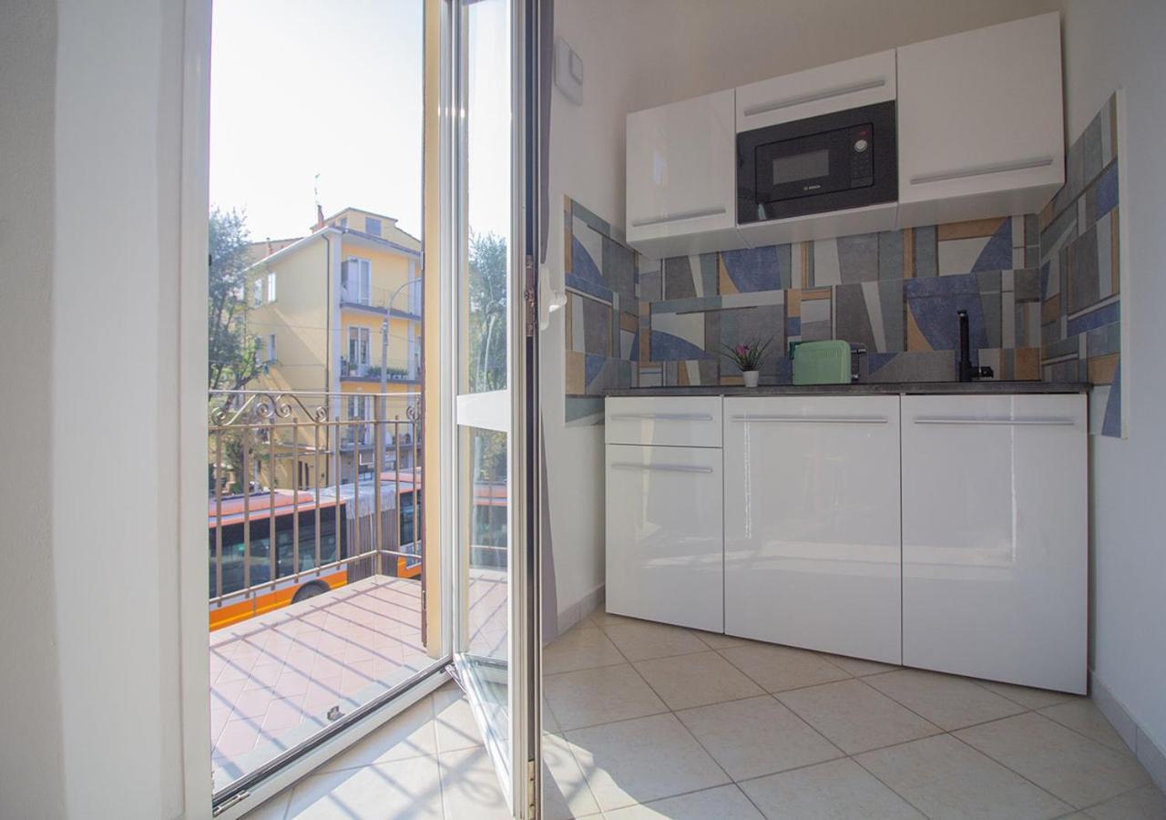 Athena Rooms - Parcheggio Privato Bolonha Exterior foto