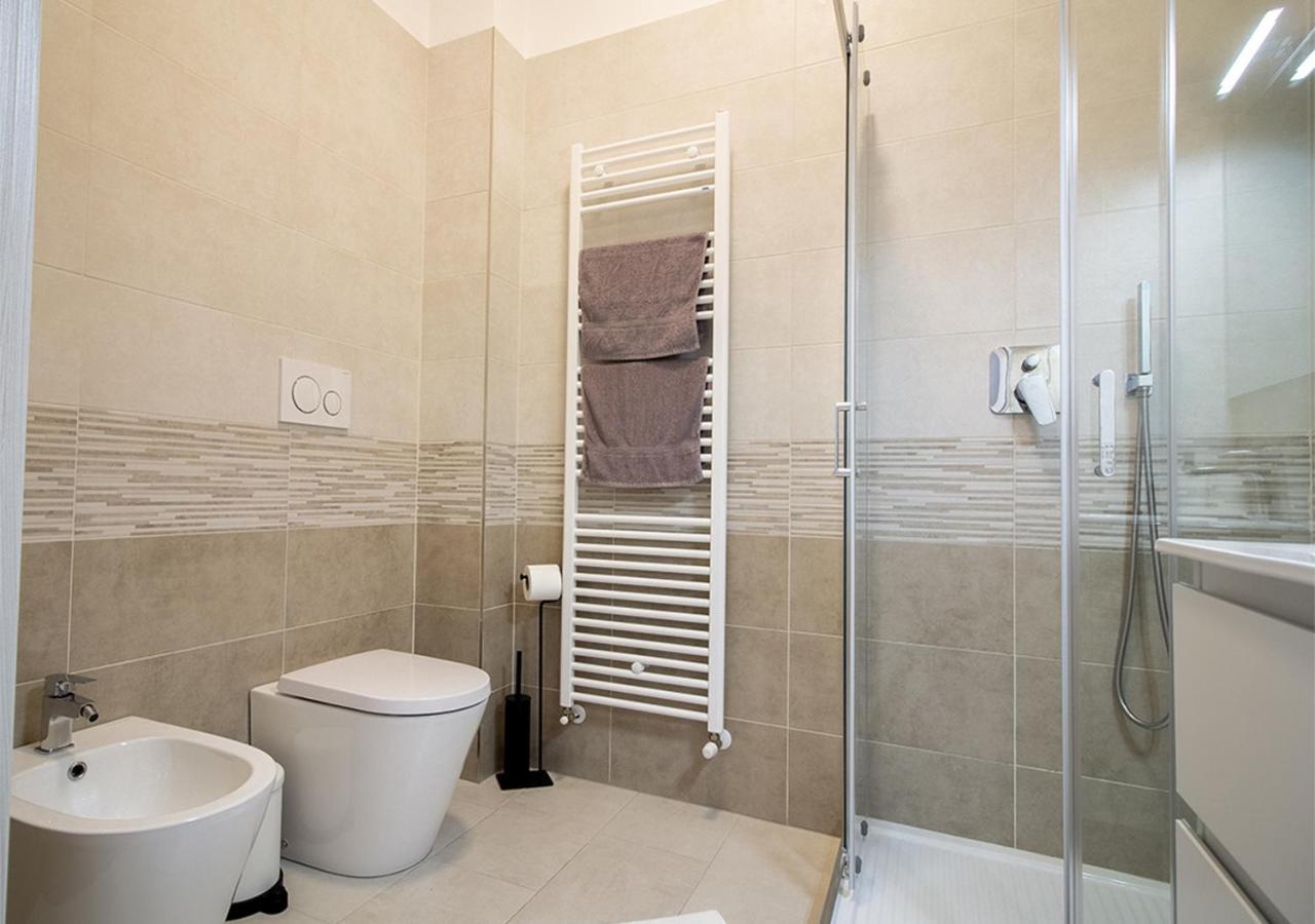 Athena Rooms - Parcheggio Privato Bolonha Exterior foto